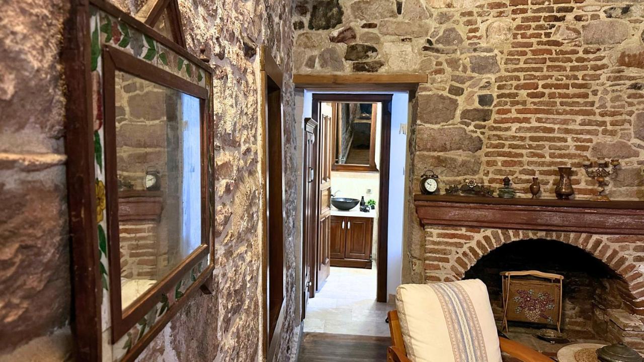 Cunda Konak Nazimaki Айвалик Екстер'єр фото